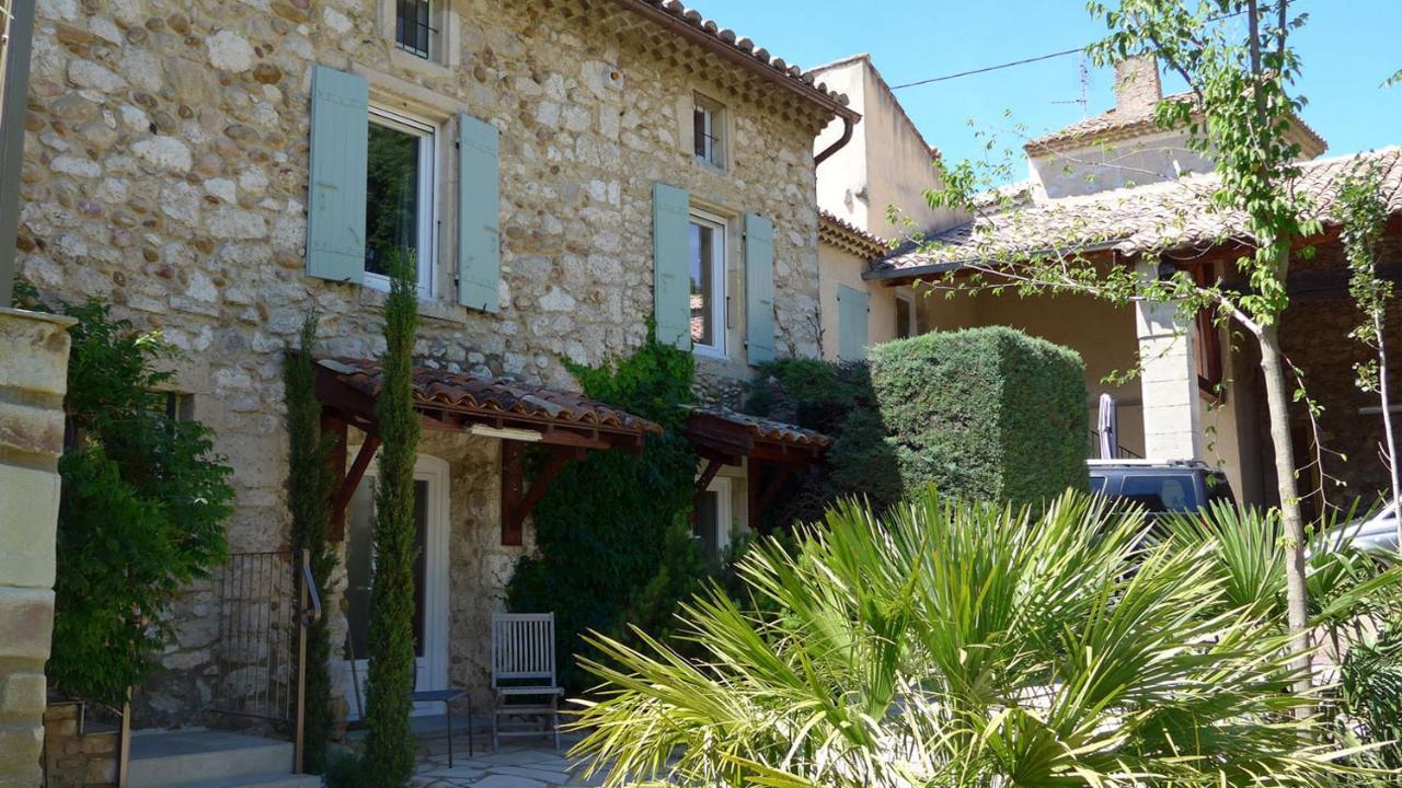 Gites Au Chateau Des Estubiers Les Granges-Gontardes Екстер'єр фото
